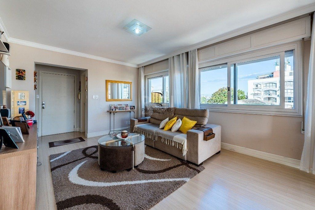 Vende-se apartamento - 117m², 3 dormitórios(1 suíte), 2 vagas - Petrópolis