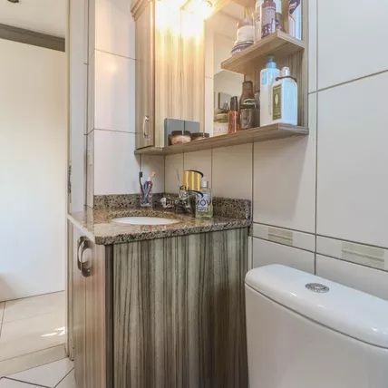 Vende-se apartamento com 2 quartos (1 suíte), 79m² e 2 vagas – São Geraldo