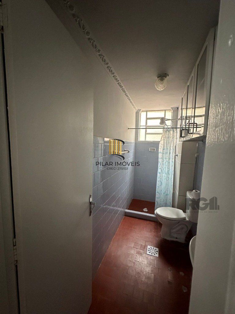 Vende-se apartamento 2 quartos espaçosos com vaga rotatirva próximo ao Mãe de Deus - 54m² - Medianeira