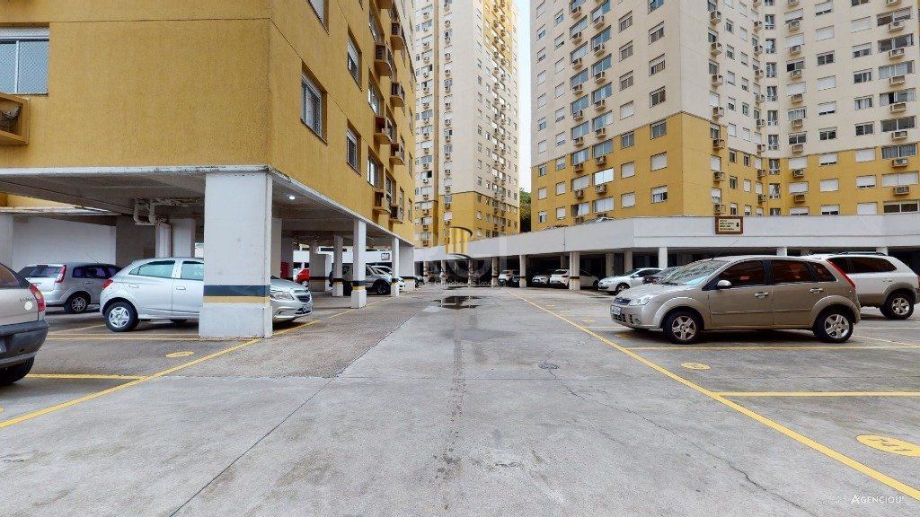 Apartamento para Venda - 67m², 3 dormitórios, sendo 1 suites, 1 vaga - Partenon