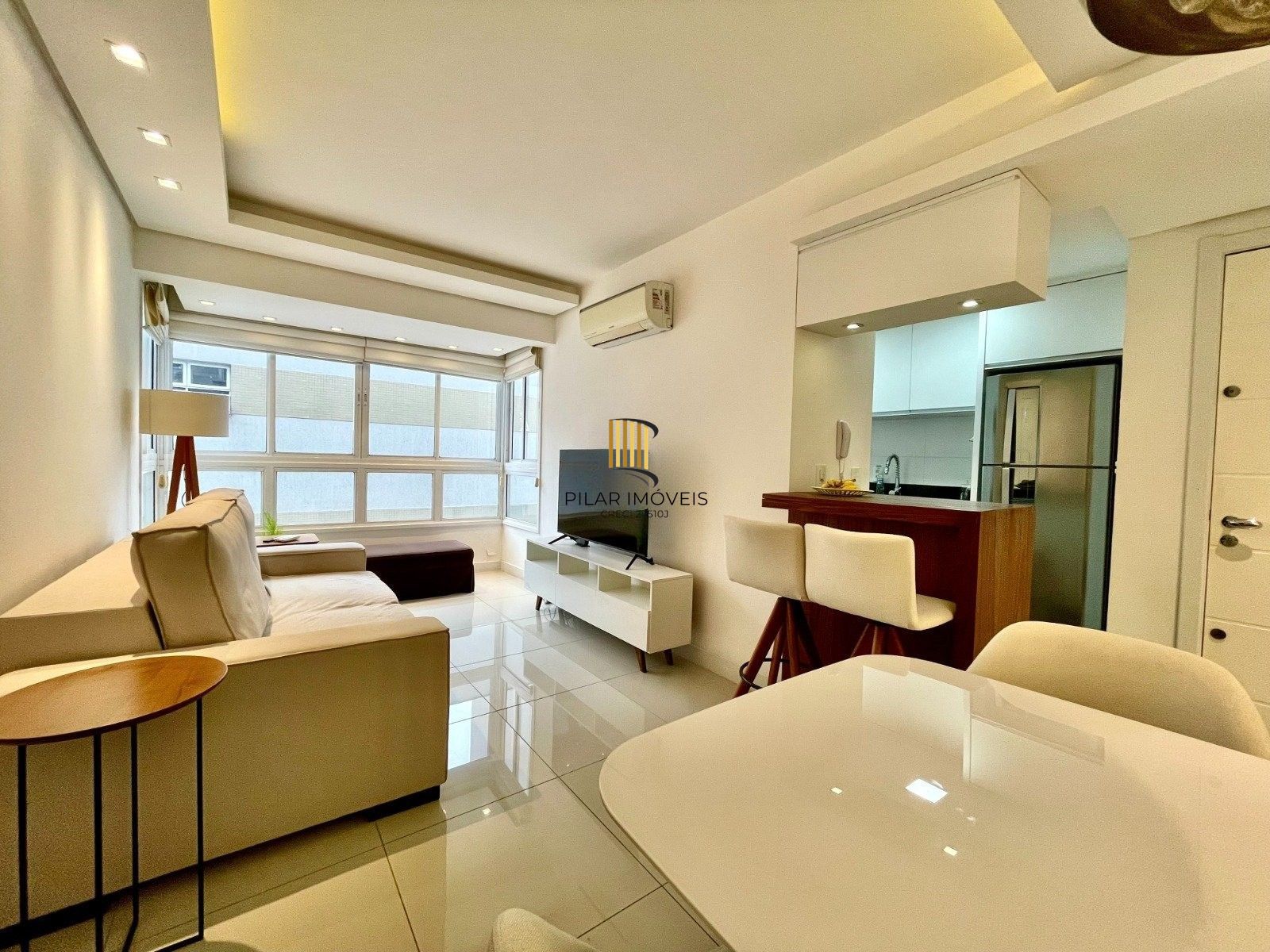 Vende-se apartamento com 2 quartos (1 suíte), 65m² e 2 vagas – Higienópolis
