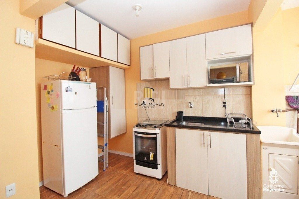 Apartamento para Venda - 81m², 2 dormitórios, sendo 1 suites, 1 vaga - Bom Fim
