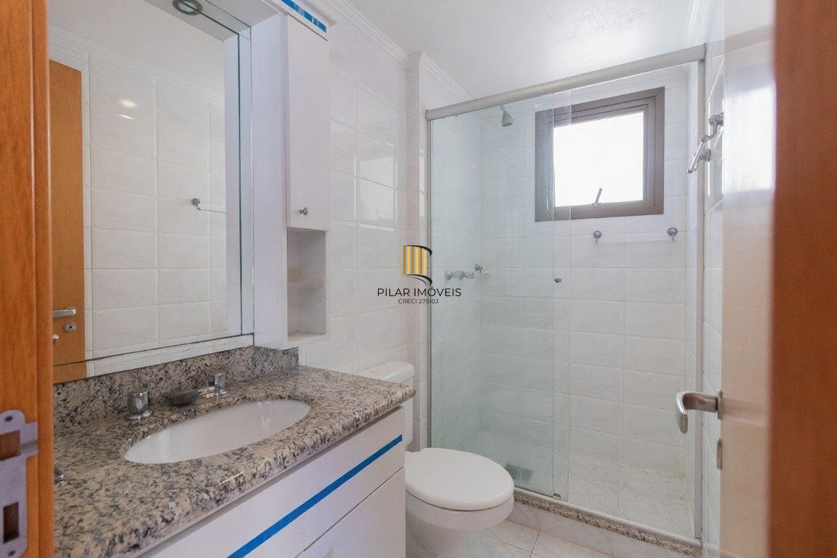 Vende-se apartamento com 3 quartos (1 suíte), 90m² e 2 vagas – Passo da Areia