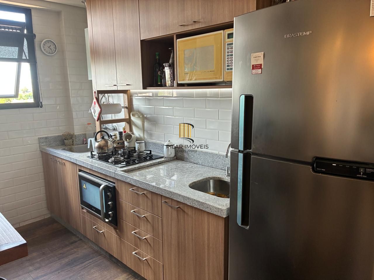 Vende-se apartamento com 2 quartos (1 suíte), 79m² e 2 vagas - Rua Eduardo chartier 190