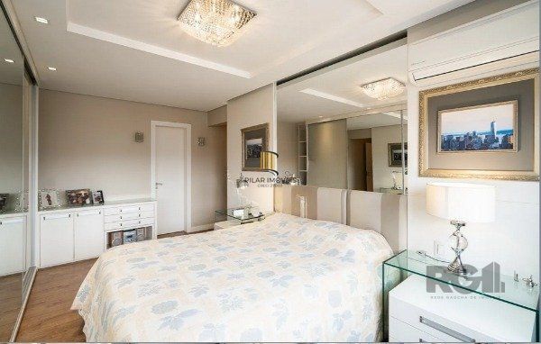 Vende-se luxuoso apartamento 3 suítes, 2 vagas a 50m da Encol - 148m² - Bela Vista