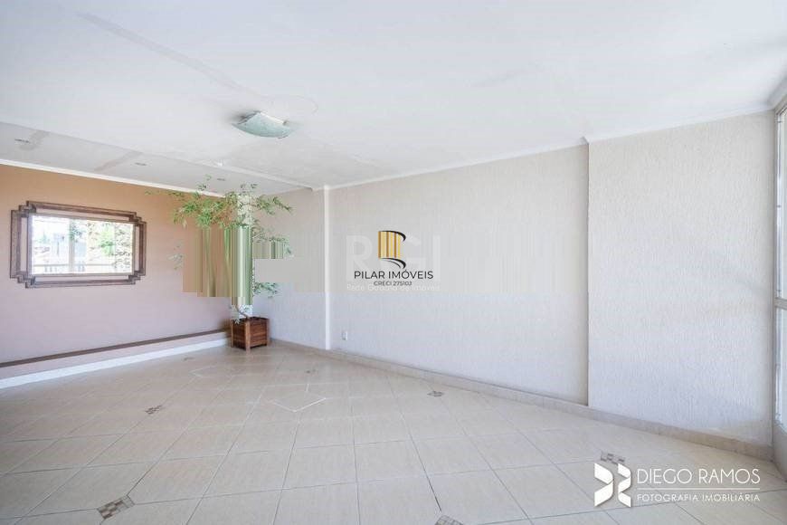 Cobertura para Venda - 186m², 3 dormitórios, 2 vagas - Três Figueiras