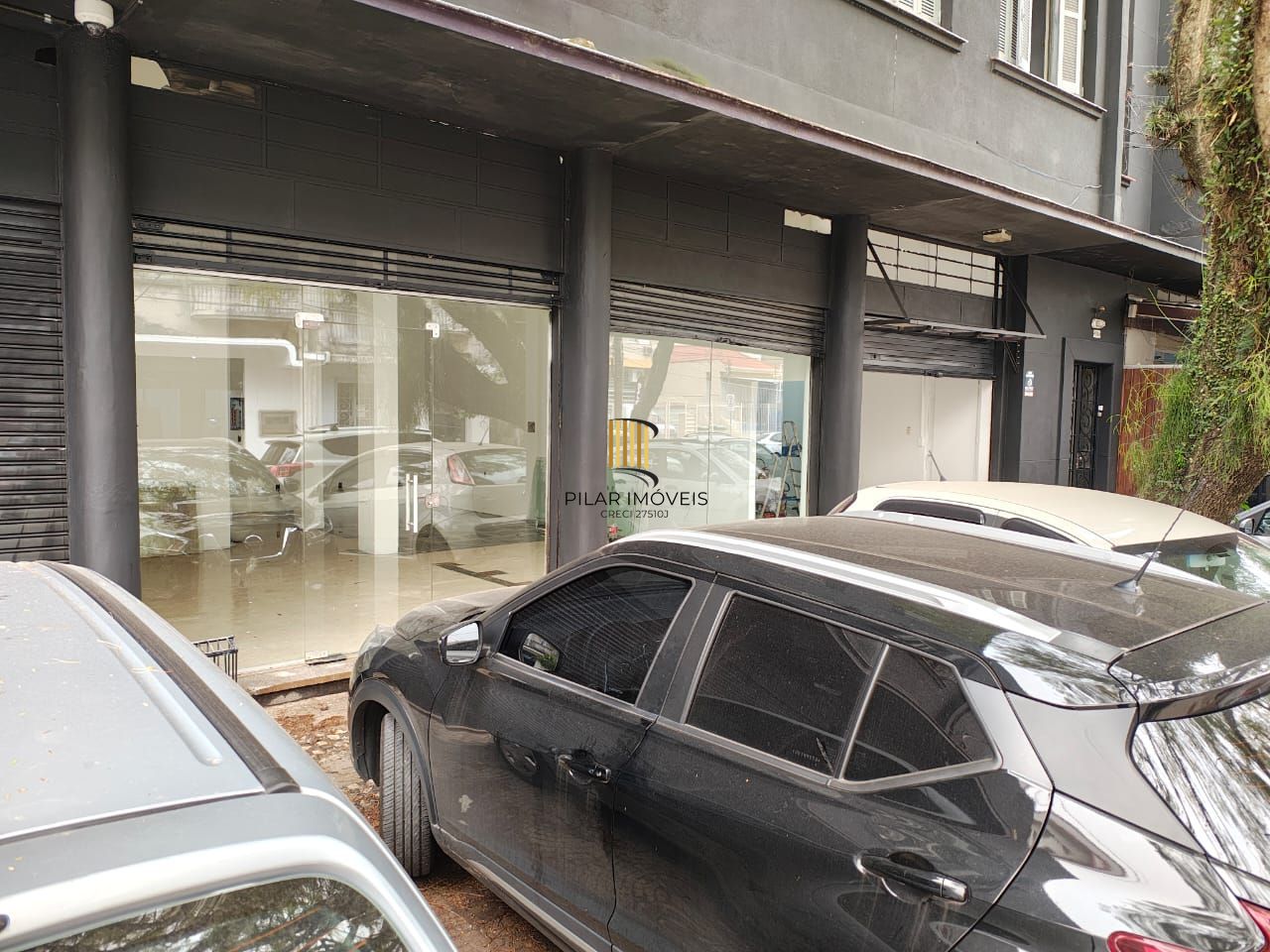 Vende-se loja com 100 m² - Floresta