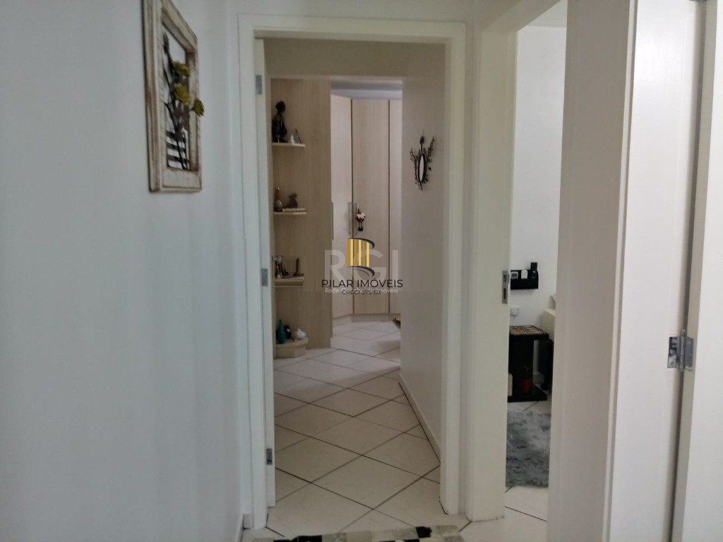 Apartamento para Venda - 58.89m², 2 dormitórios, 1 vaga - Farroupilha