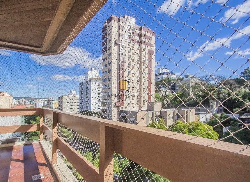 Vende-se cobertura com 3 quartos (1 suíte), 315 m², 2 vagas - Bela Vista