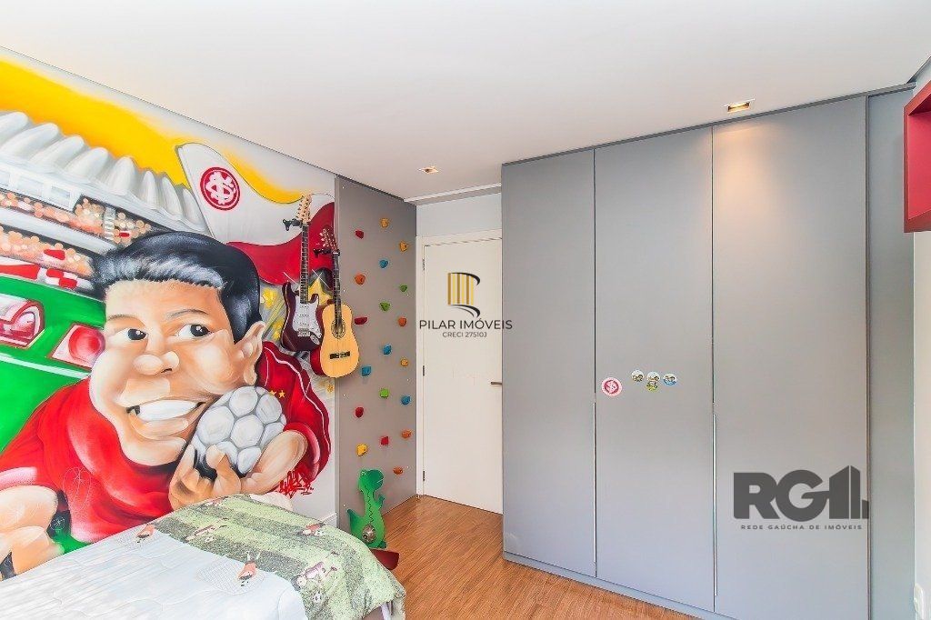 Belo Apartamento 3 quartos com suíte e 2 vagas -  136,24 m² - Petrópolis