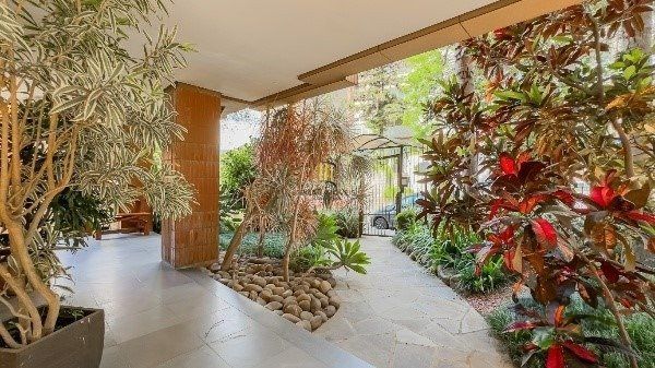 Vende-se amplo apartamento 3 quartos com suítes e 2 vagas ao lado do Parcão - 135m² - Rio Branco