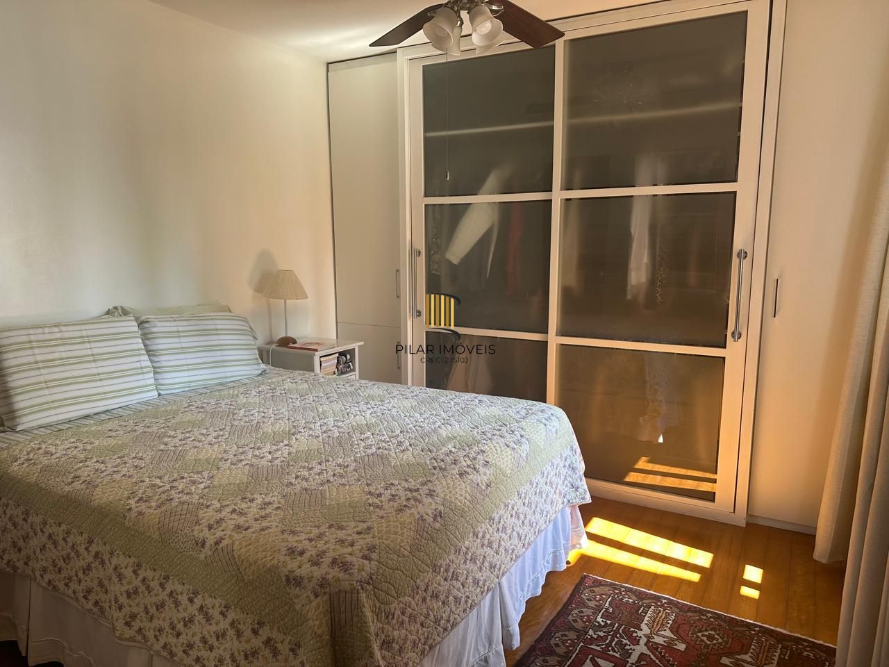 Vende-se apartamento com 2 quartos (1 suíte), 70m² e 1 vaga – Mont Serrat