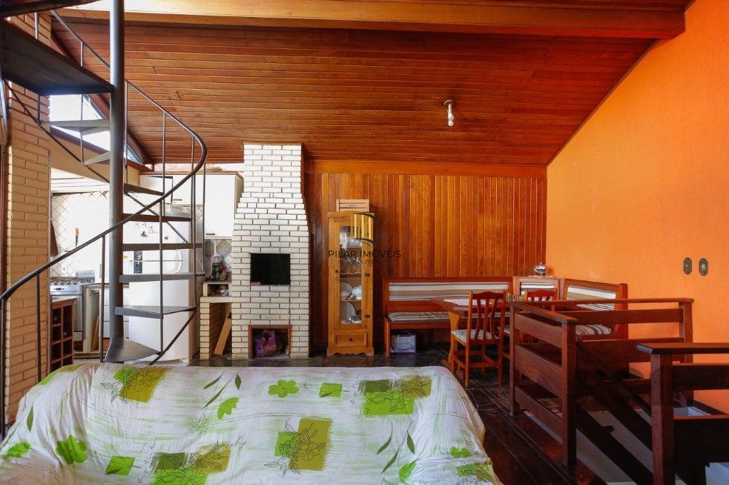 Cobertura 2 Quartos com Terraço, Lareira e Vaga no Centro Histórico - 93m² - Centro Histórico