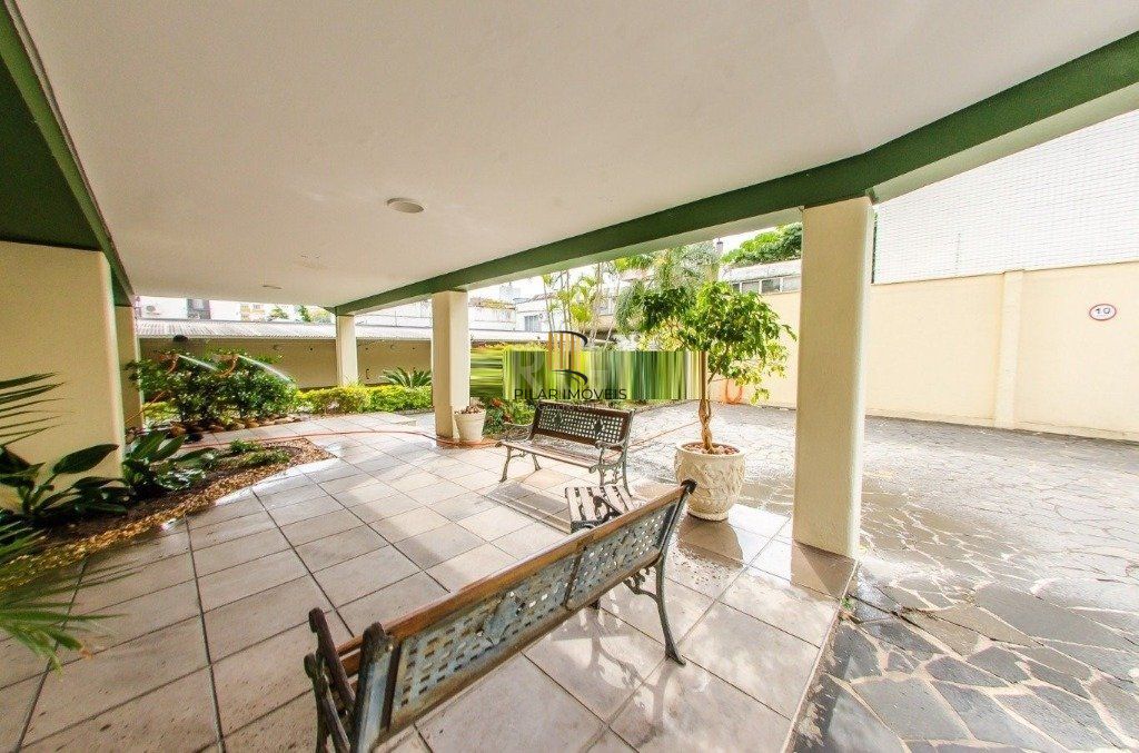 Apartamento para Venda - 72m², 2 dormitórios e 1 vaga - Mont Serrat