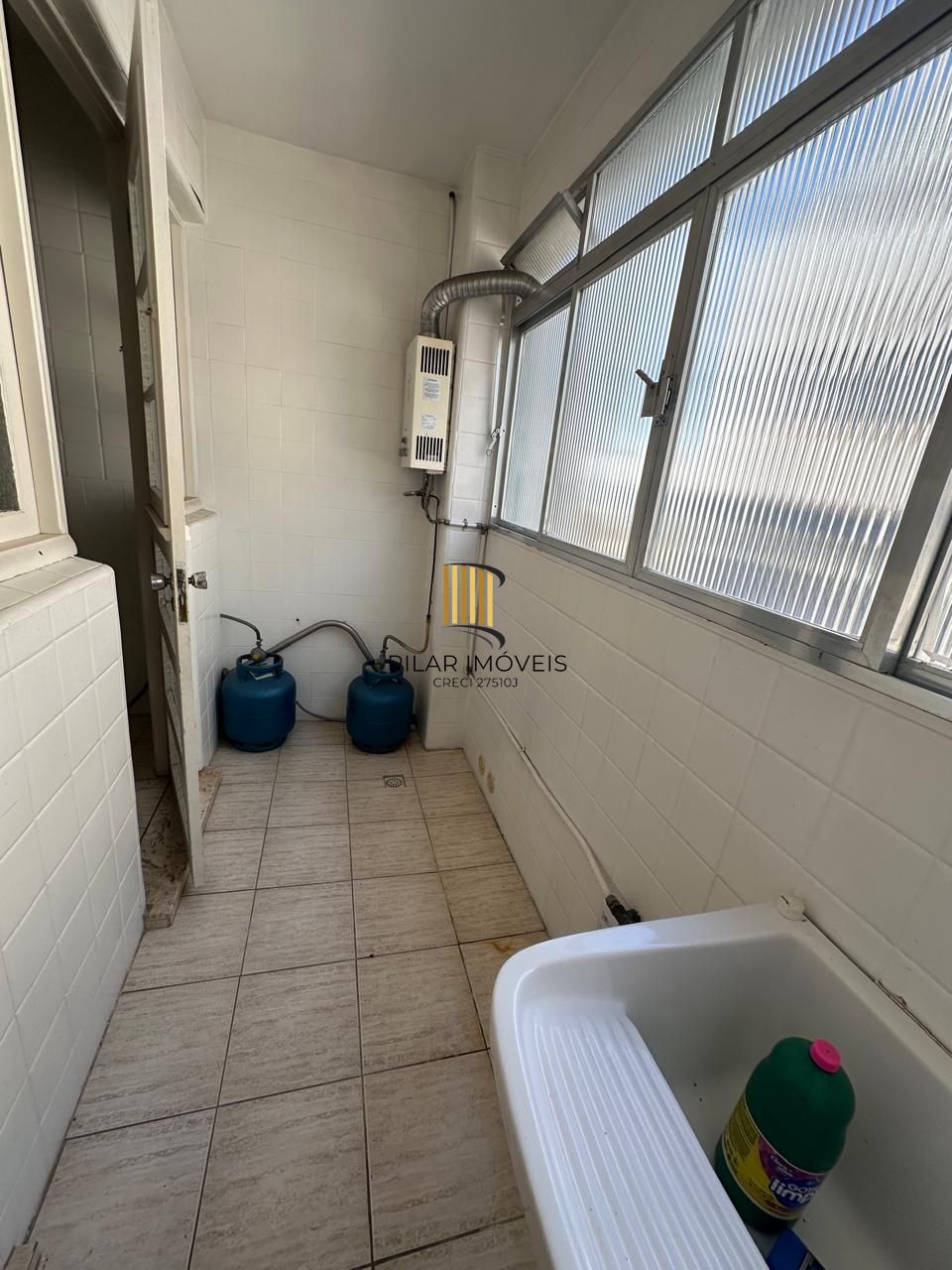 Vende-se apartamento 3 quartos, dependencia completa - 83m² - Bom fim