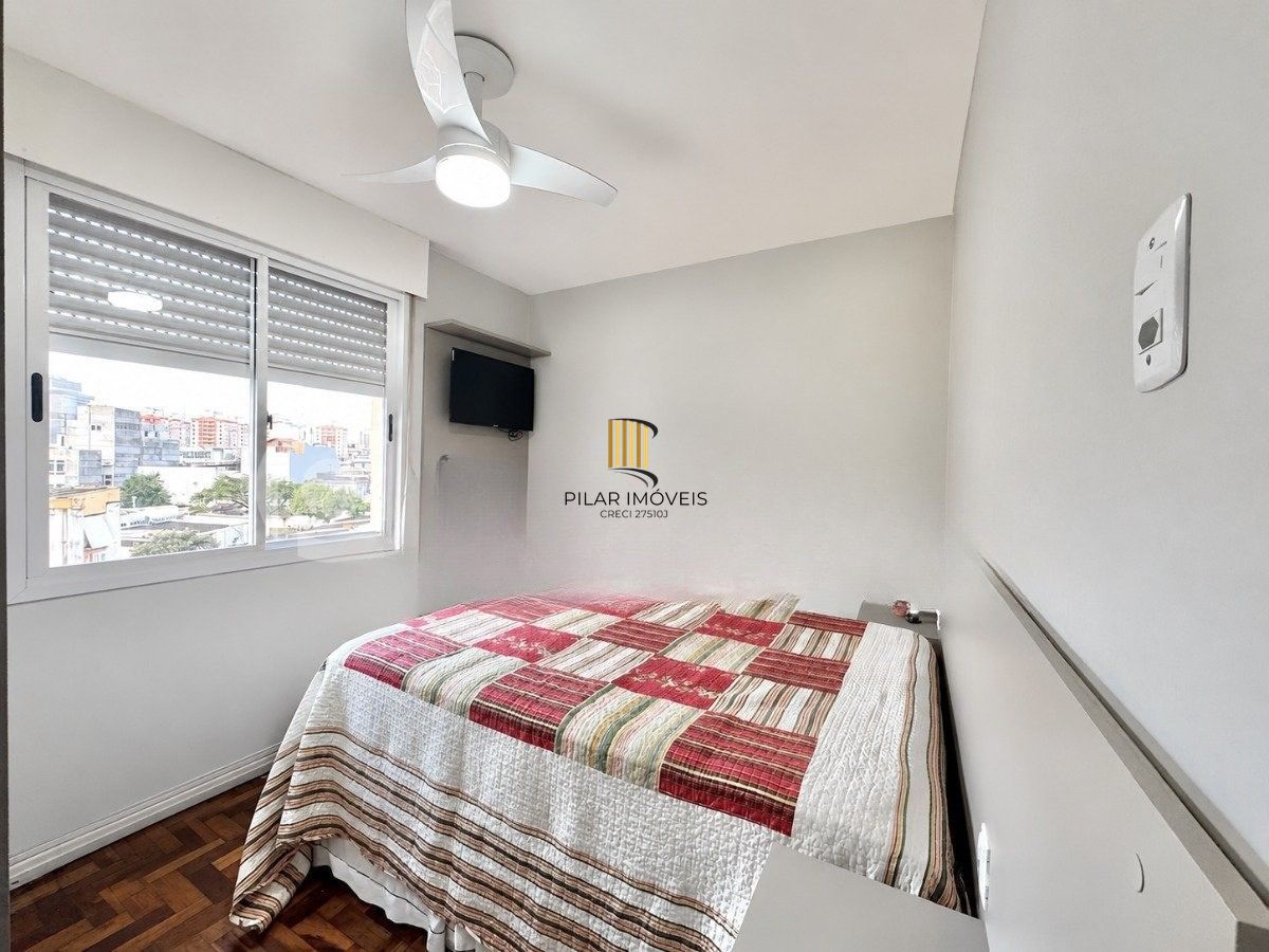 Vende-se apartamento com 2 quartos, 2 vagas – Passo da Areia