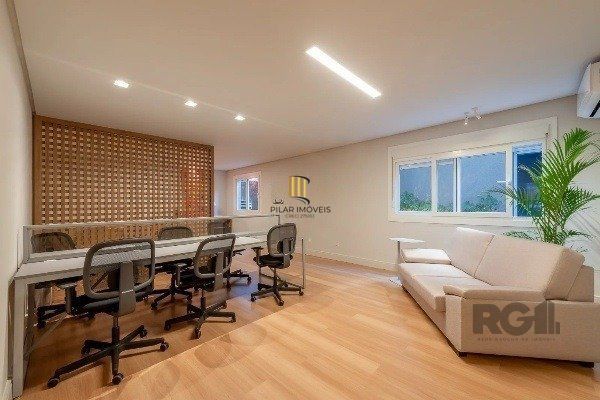 Vende-se amplo apartamento 3 dorm c/ suíte, 3 vagas, churrasqueira, lareira - 113m² - Bela Vista