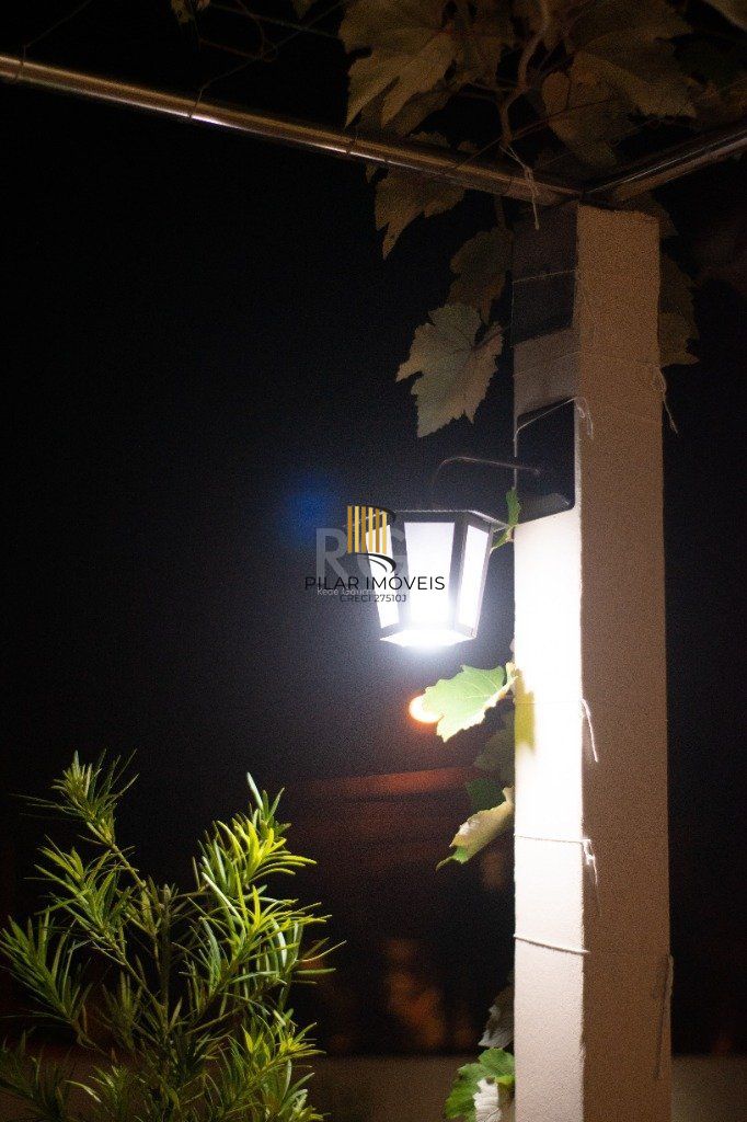 Casa para Venda - 243.12m², 4 dormitórios, sendo 1 suites, 4 vagas - São Vicente