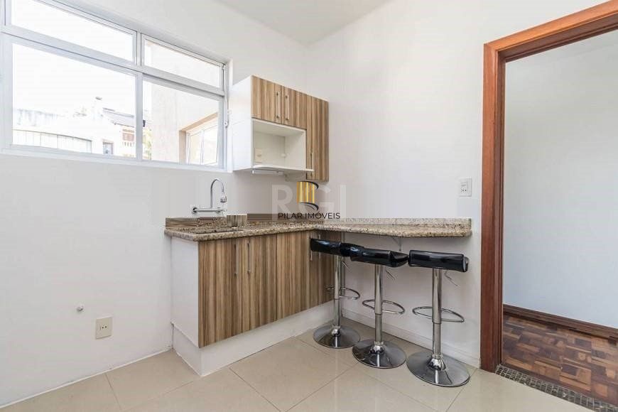 Cobertura para Venda - 186m², 3 dormitórios, 2 vagas - Três Figueiras