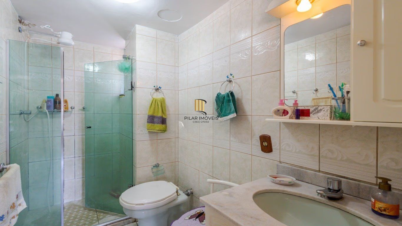 Excelente apartamento de 2 D na Demétrio Ribeiro