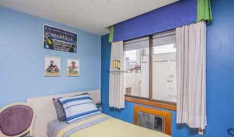 Vende-se apartamento com 3 quartos (1 suíte), 91 m² e 1 vaga – Menino Deus