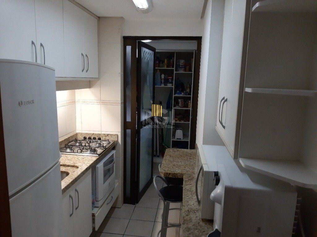 Vende-se apartamento- 82m², 3 dormitórios, 1 suites, 2 vagas - Jardim Botânico