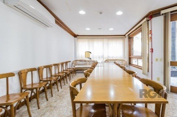 Vende-se luxuoso apartamento 3 quartos com suíte, 2 vagas, lareira, churrasqueira, próximo da encol - 133m² - Bela Vista