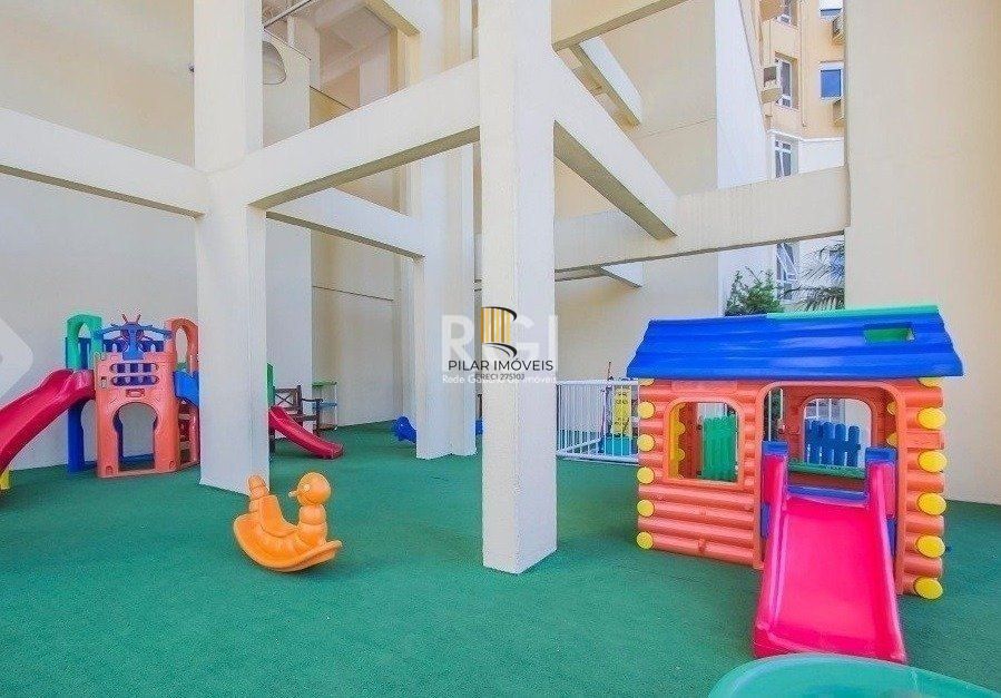 Apartamento para Venda - 67m², 3 dormitórios, sendo 1 suites, 1 vaga - Partenon