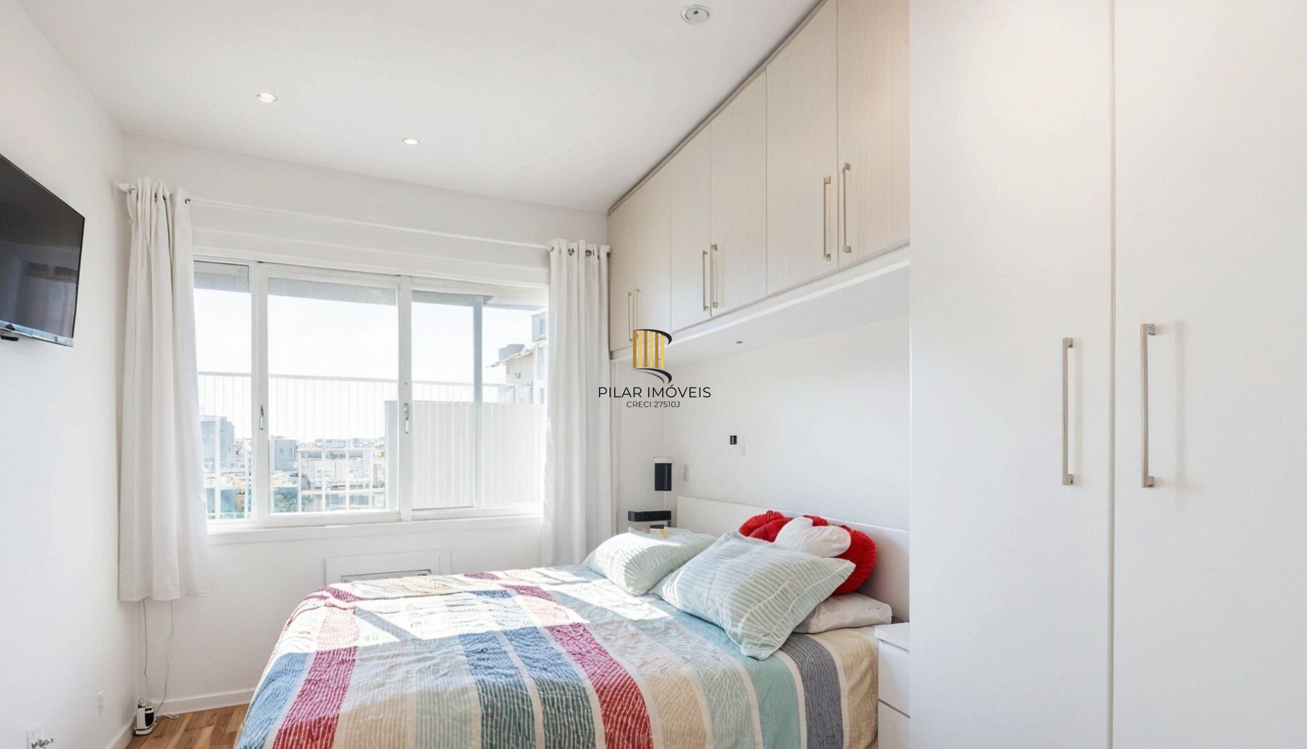 Vende-se apartamento com 2 quartos, 1 vaga e 73m² - Floresta