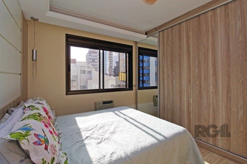 Apartamento 3 dormitórios, 1 suíte, 2 vagas - 95,75m² de área privativa no Bairro Independência