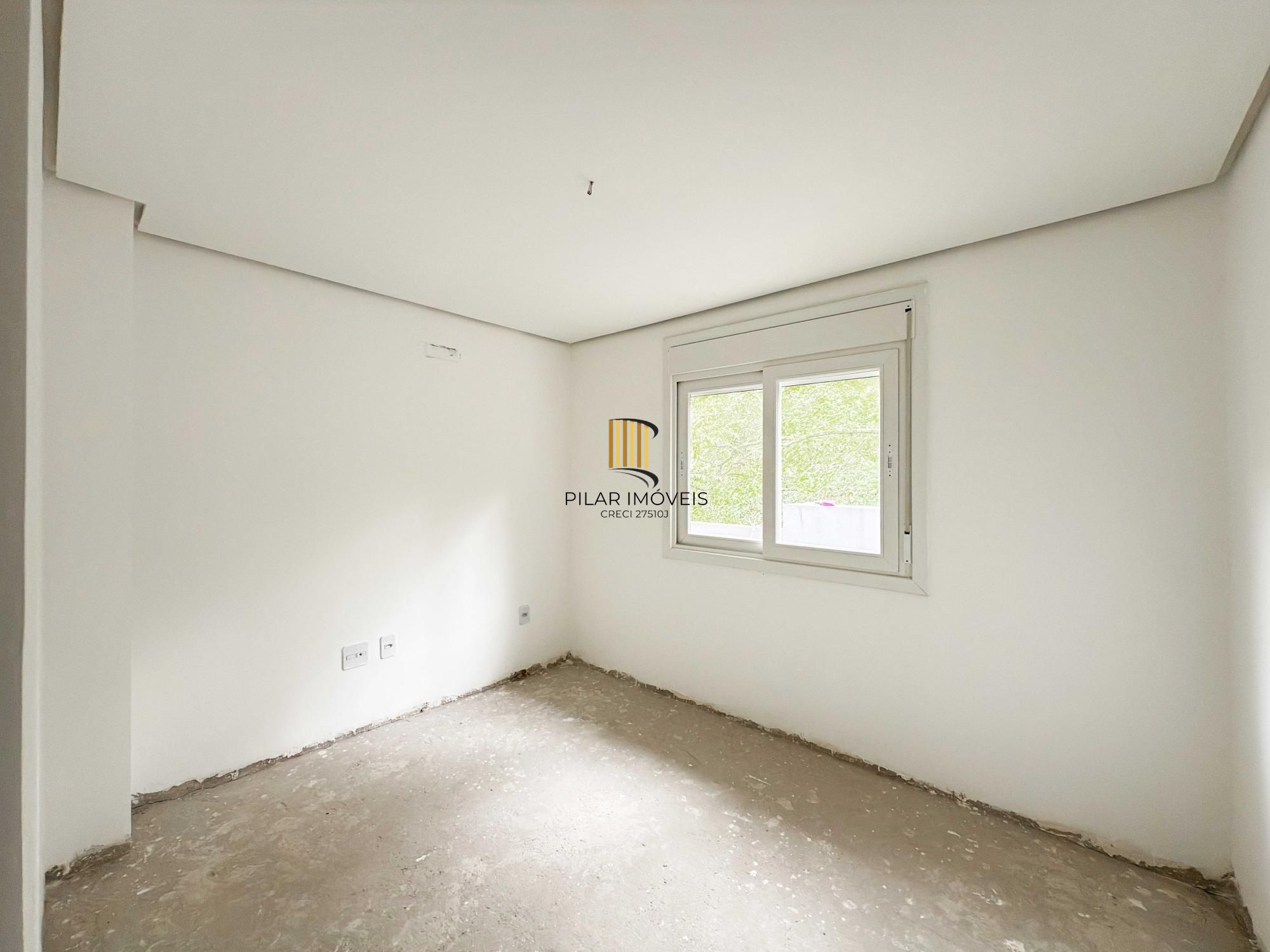 Vende-se casa em condomínio com 4 dormitórios (2 suítes), 3 vagas  – Tristeza