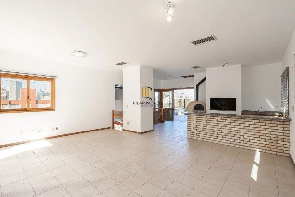 Vende-se apartamento com 3 quartos (1 suíte), 2 vagas e 171 m² -Bela Vista