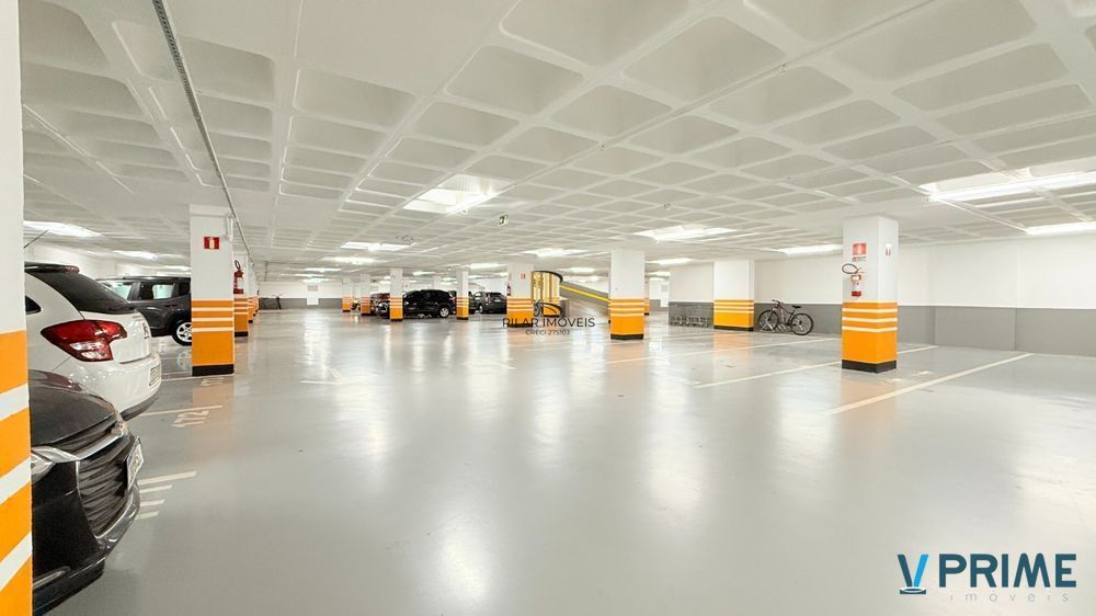 Vende-se apartamento duplex com 1 quarto , 64m² e 2 vagas - Praia de Belas