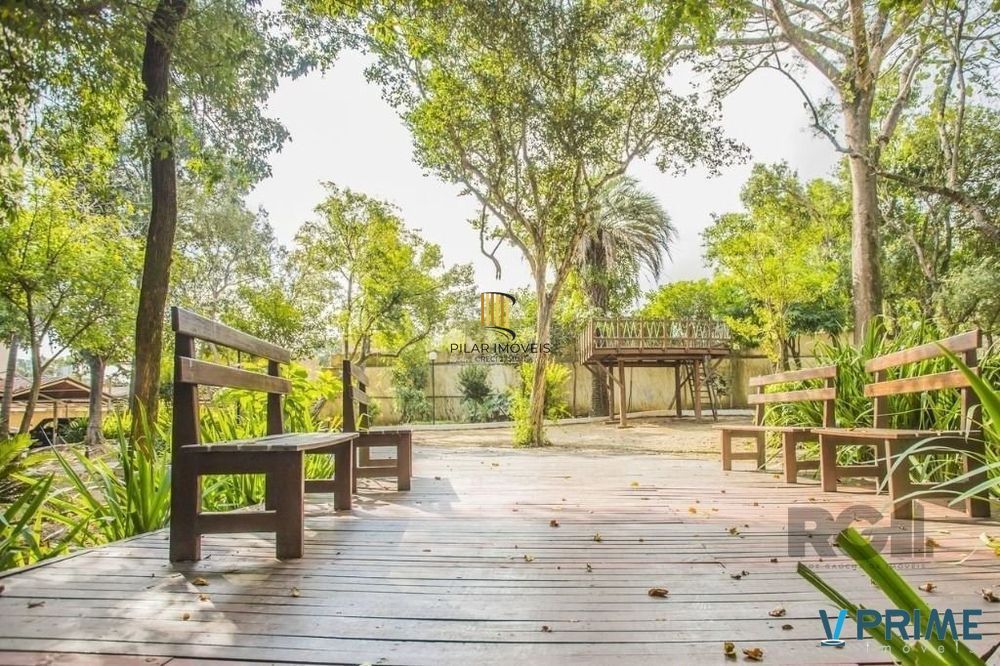 Vende-se apartamento com 2 quartos, 67 m², 2 vagas - Petrópolis