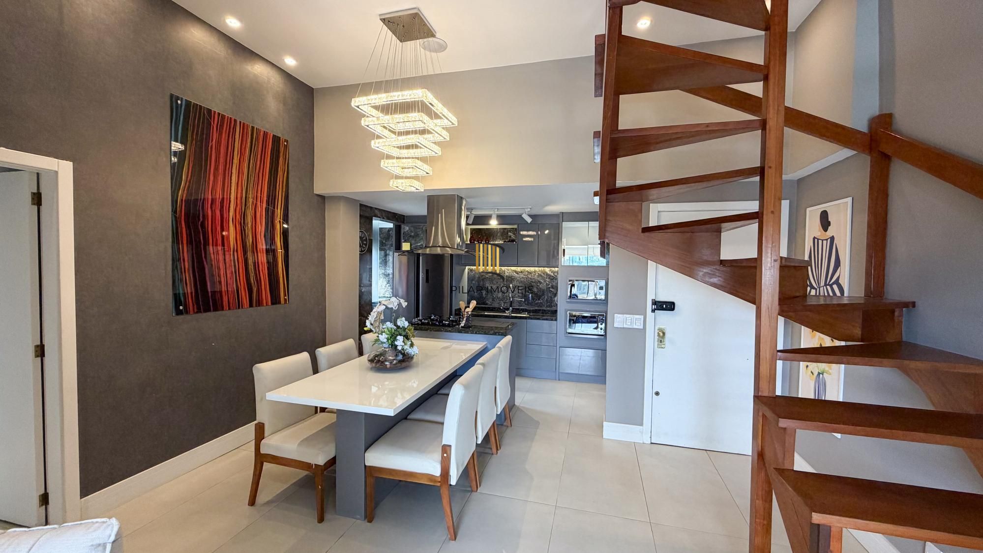 Vende-se linda cobertura com 3 quartos (1 suíte), 209m², 2 vagas e piscina – Três Figueiras