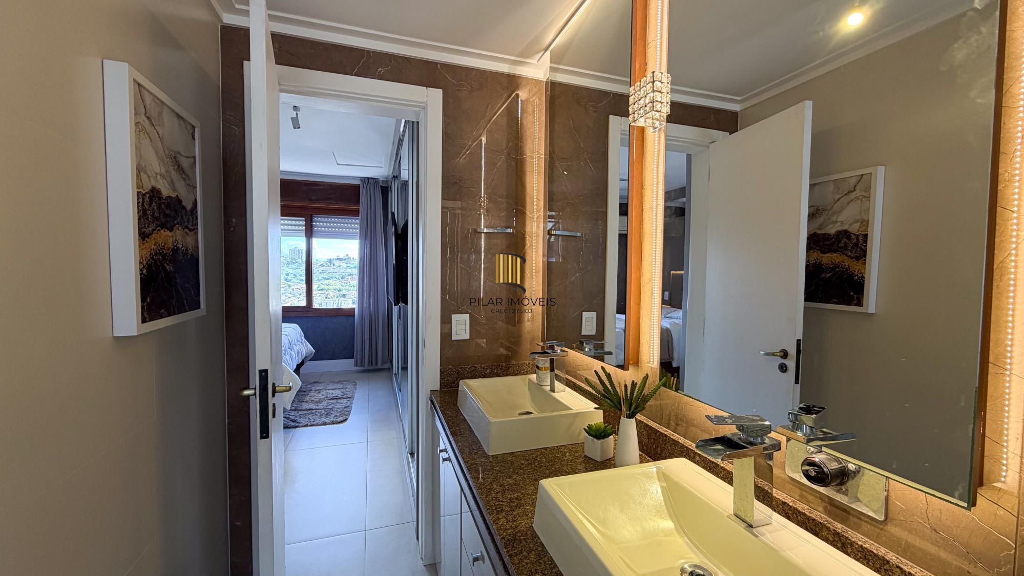 Vende-se linda cobertura com 3 quartos (1 suíte), 209m², 2 vagas e piscina – Três Figueiras