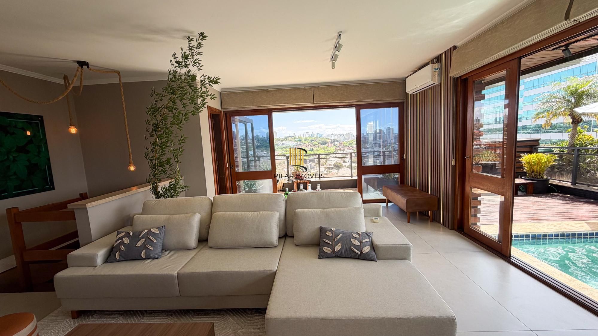 Vende-se linda cobertura com 3 quartos (1 suíte), 209m², 2 vagas e piscina – Três Figueiras