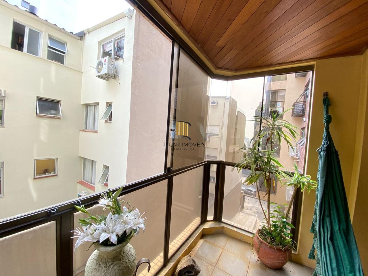 Vende-se apartamento com 2 quartos,(1 suíte) e 101 m² – Mont'Serrat