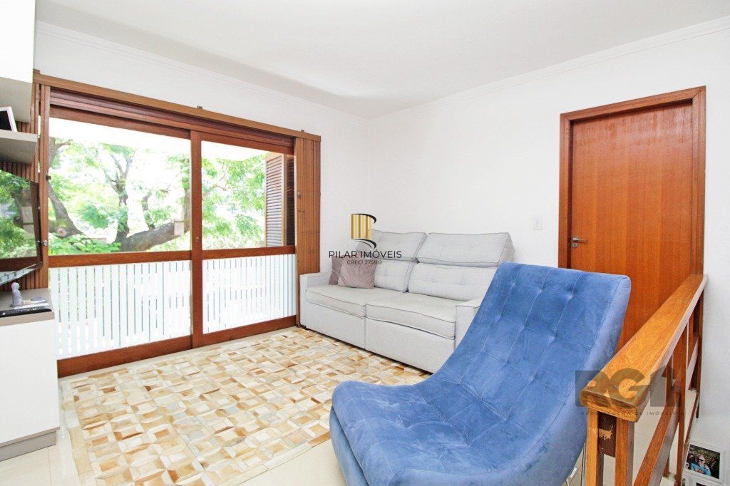 Vende-se casa duplex 3 dormitórios com 2 vagas próximo ao Clínicas - Santana