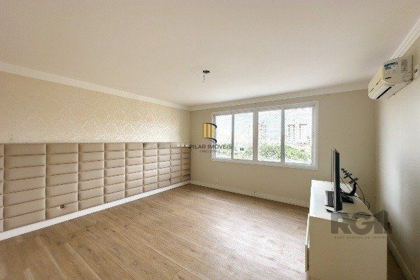 Vende-se excelente apartamento 2 suítes, 2 vagas cobertas com depósito - 116m² - Petrópolis