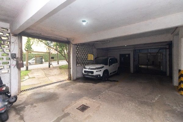 Vende-se apartamento de 1 quarto, 47m² e 2 vagas - Mont Serrat