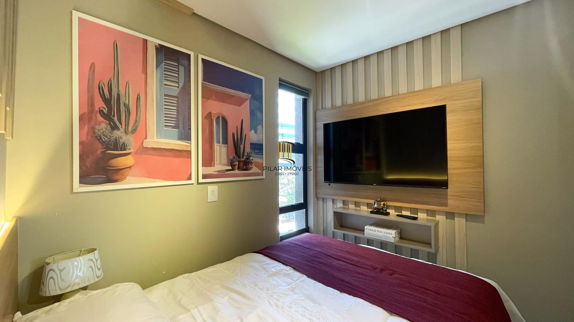 Vende-se apartamento com 3 quartos (1 suíte), 100m² e 1 vaga - Jardim Europa