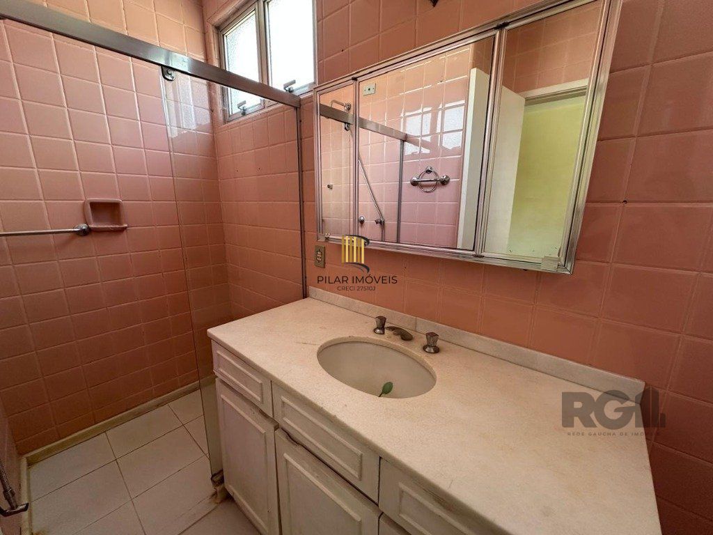 Vende-se apartamento 3 quartos com suíte, dependencia completa e hidro próximo ao Parcão - 133m² - Moinhos de Vento