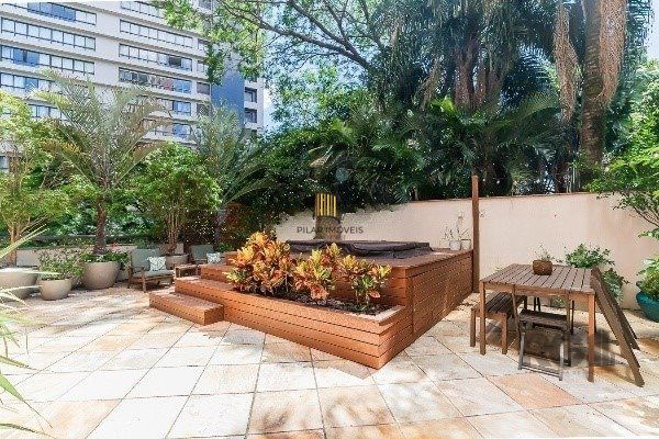 Apartamento Garden de 232m² com Terraço, 3 Dormitórios, 3 Vagas e Infraestrutura Completa na Bela Vista