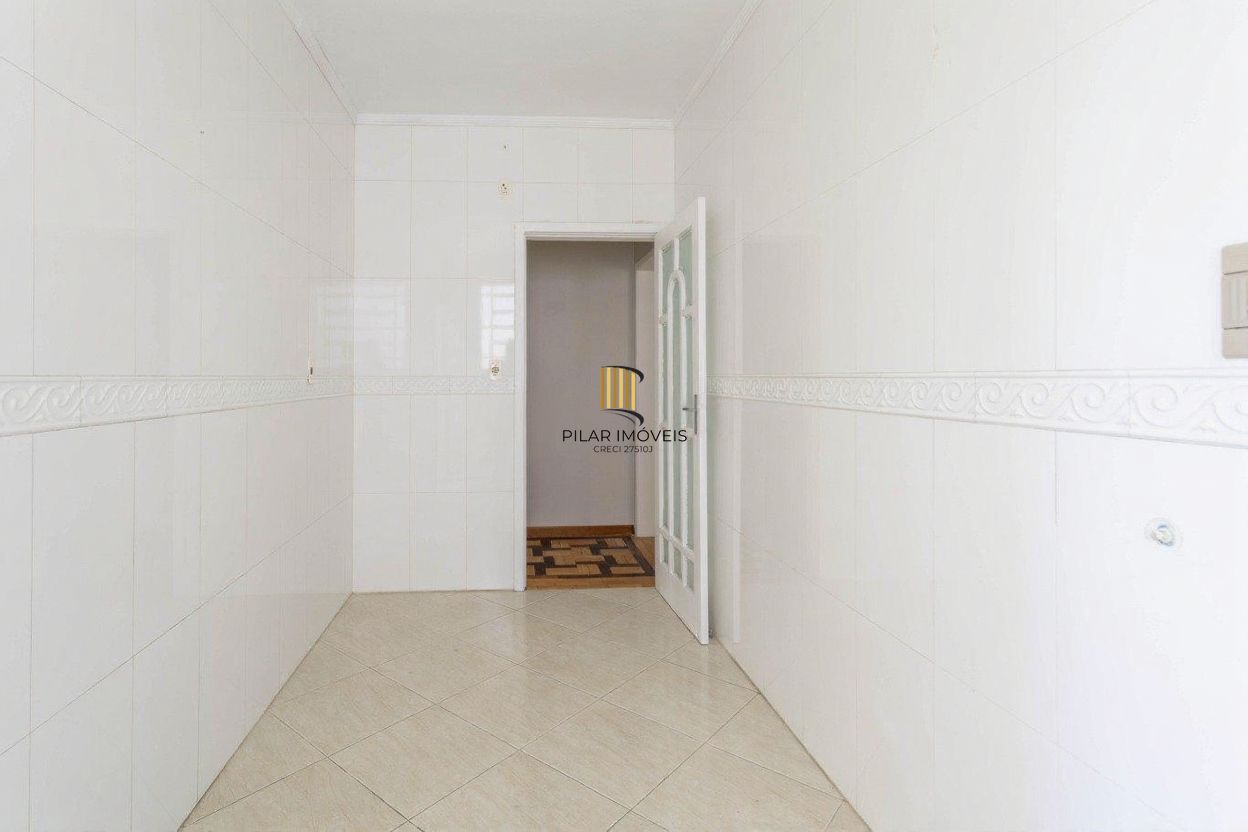 Vende-se apartamento com 3 quartos, 93m² e 1 vaga - Rio Branco