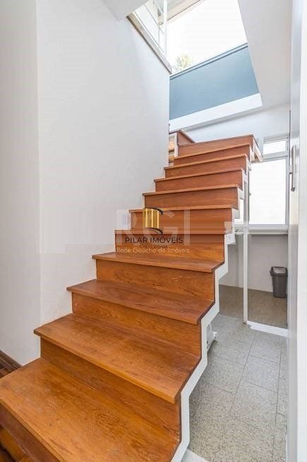 Cobertura para Venda - 186m², 3 dormitórios, 2 vagas - Três Figueiras