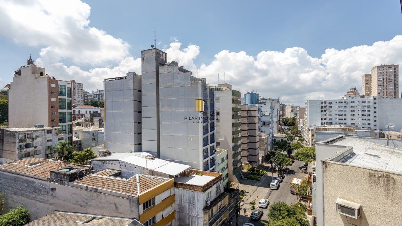 Excelente apartamento de 2 D na Demétrio Ribeiro
