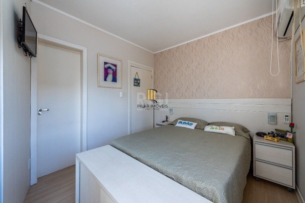 Vende-se apartamento - 117m², 3 dormitórios(1 suíte), 2 vagas - Petrópolis