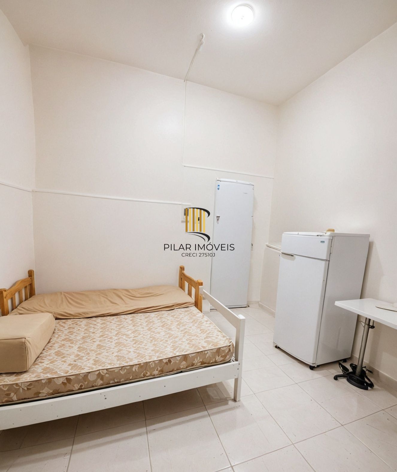 Vende-se apartamento de um 1 dormitório - 25m² - Floresta