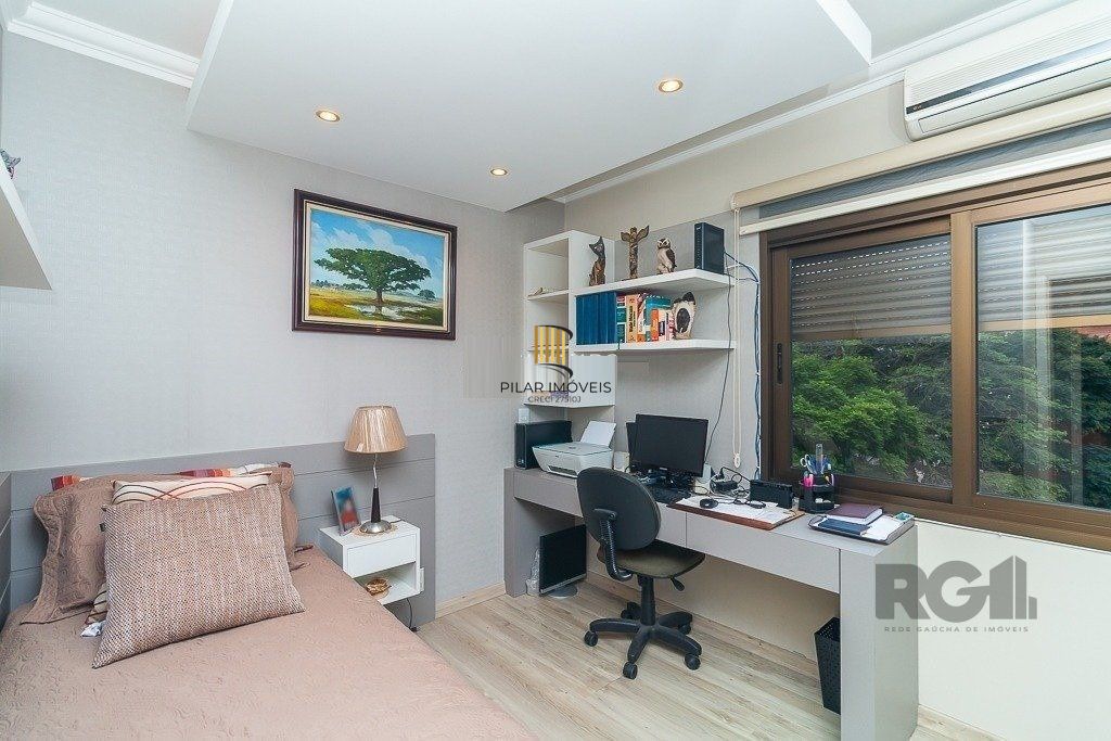 Apartamento 3 dormitórios, 1 suíte, 2 vagas de garagem no Bairro Bela Vista.